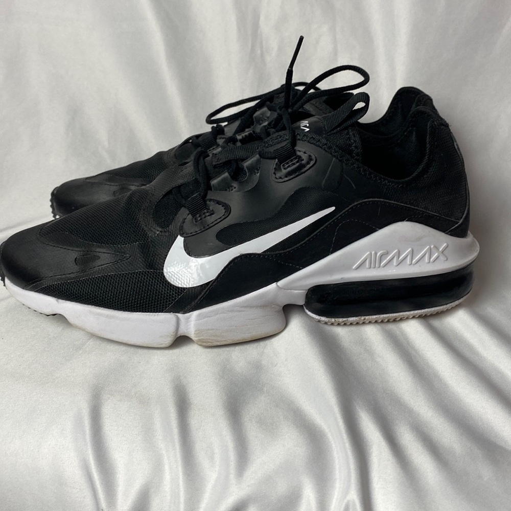 Nike AirMax Mens Shoes